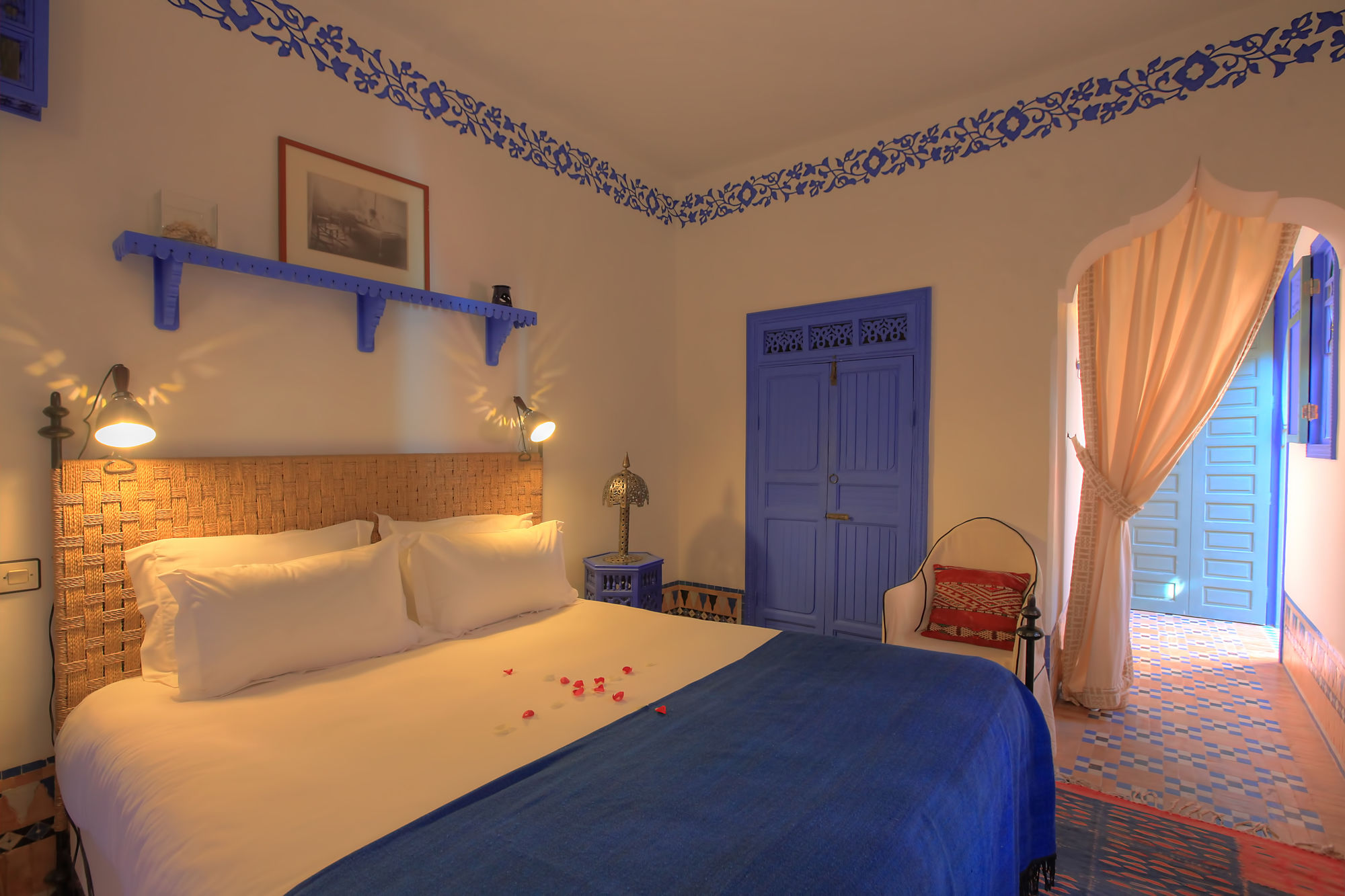 Фото Riad Kaiss by Anika