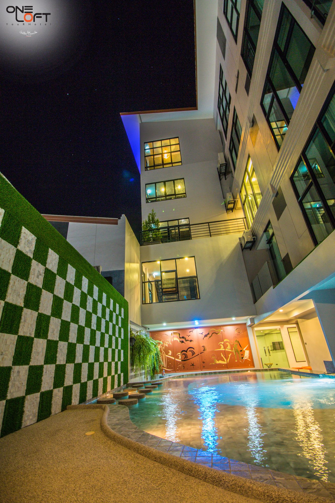 Фото отеля 2