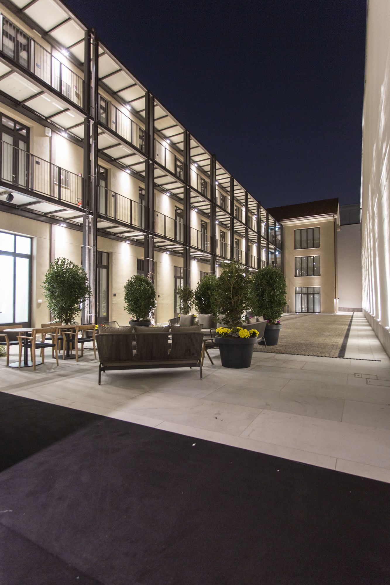 Фото Savona 18 Suites