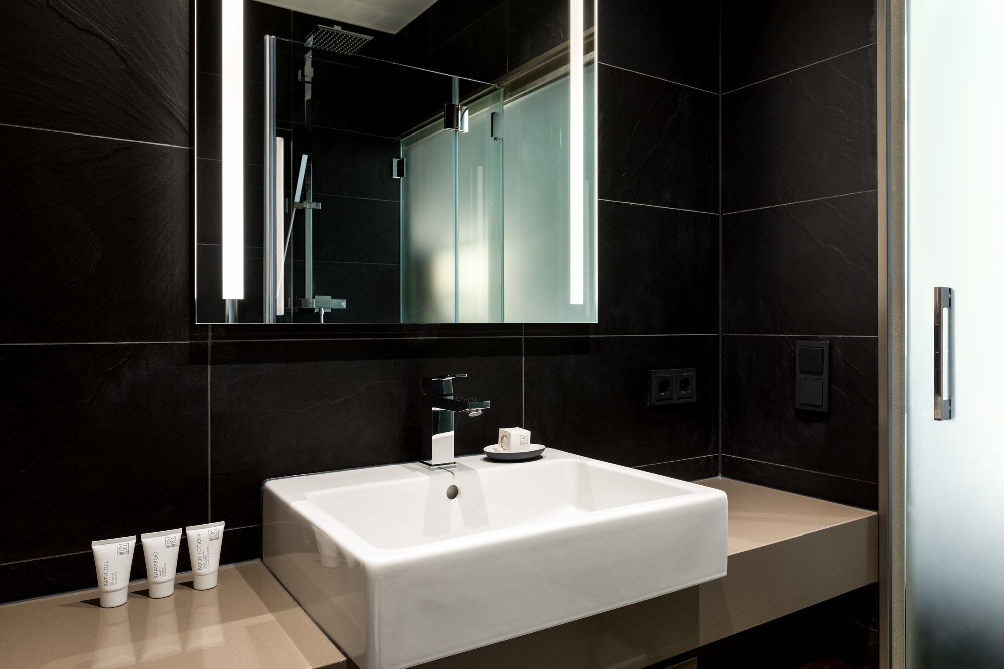 Фото Ac Hotel Mainz