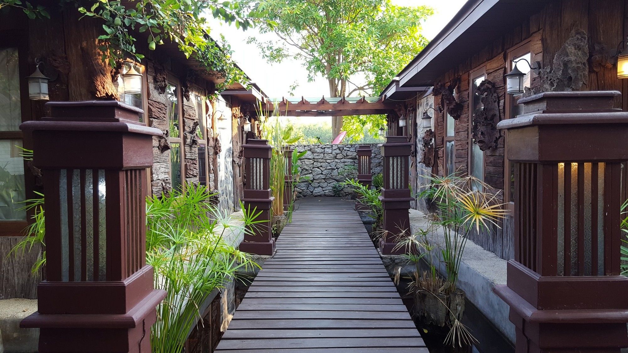 Фото Prachuab Garden View Resort