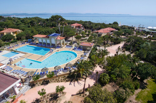 Гостиница Riviera Beach Club в Йере