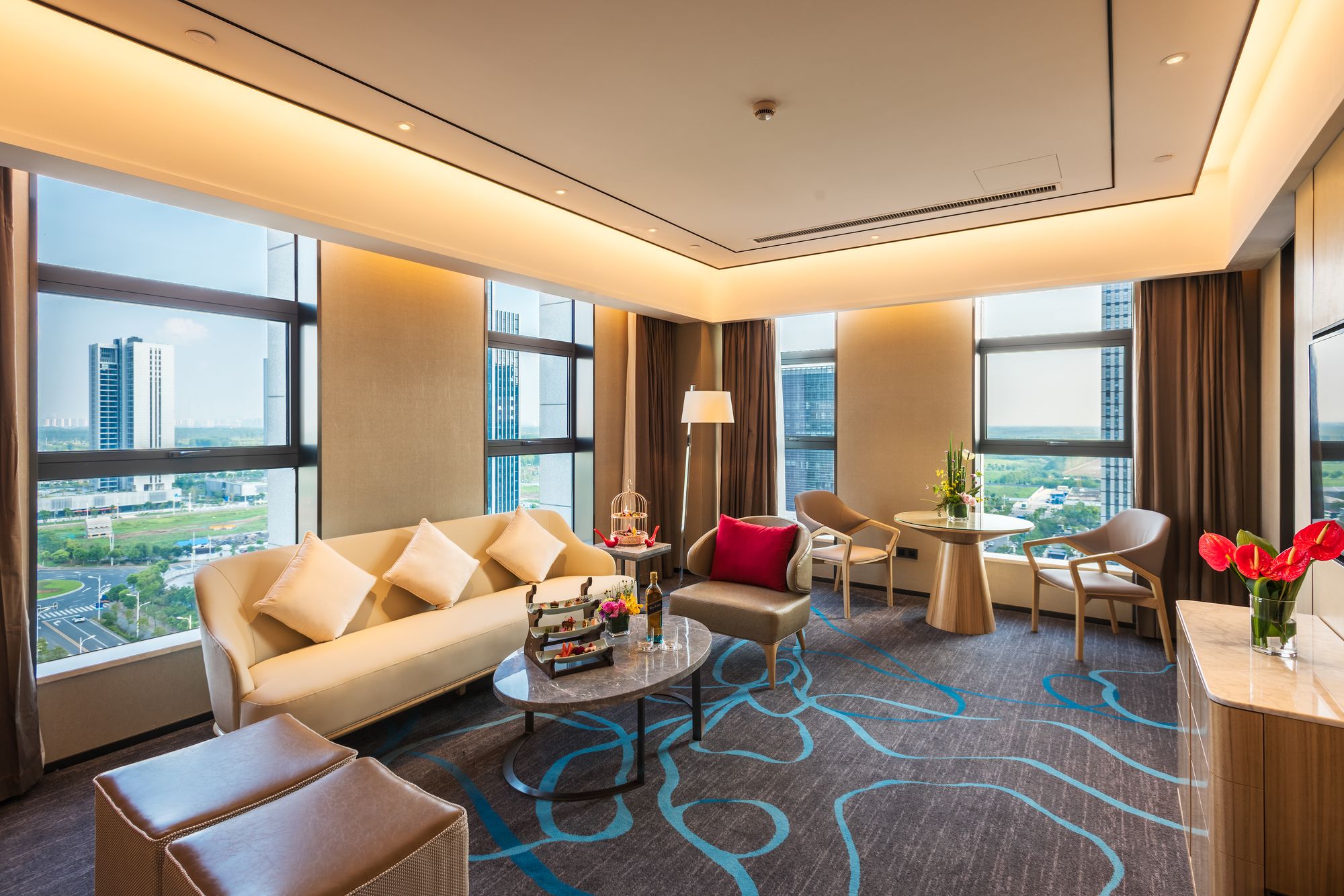 Фото Swisstouches Hotel Nanjing