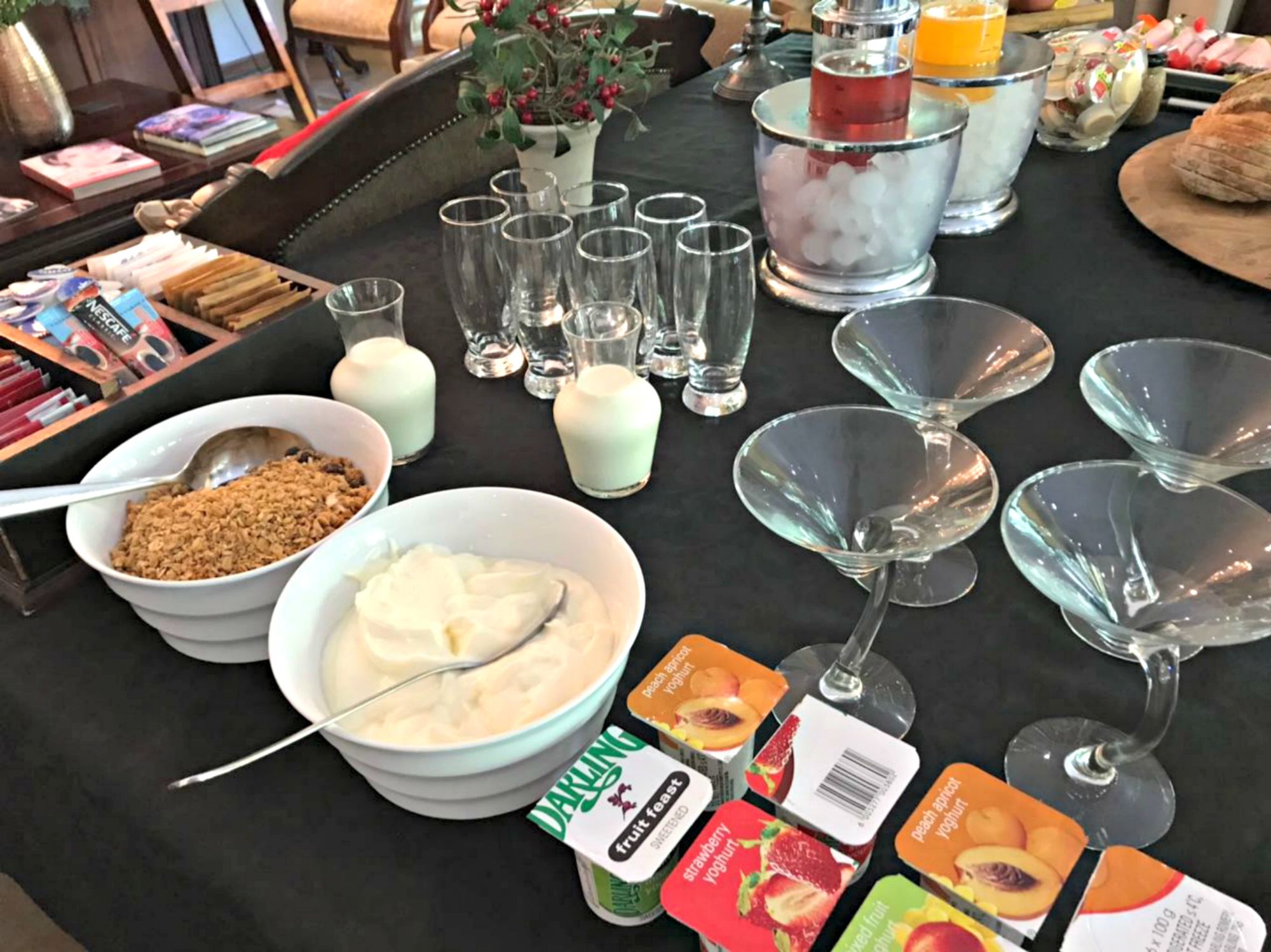 Фото Shangrila Manor - Adults Only