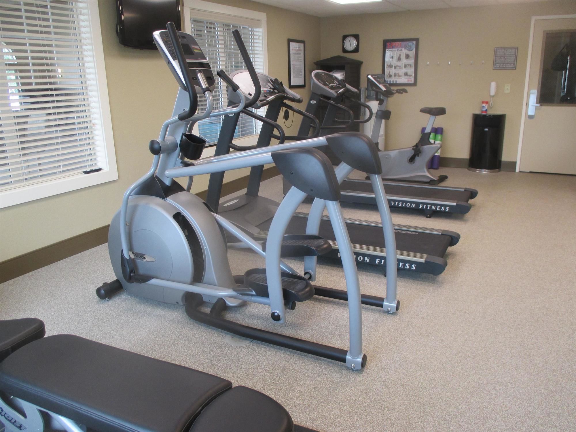 Фото Best Western Plus Menomonie Inn & Suites