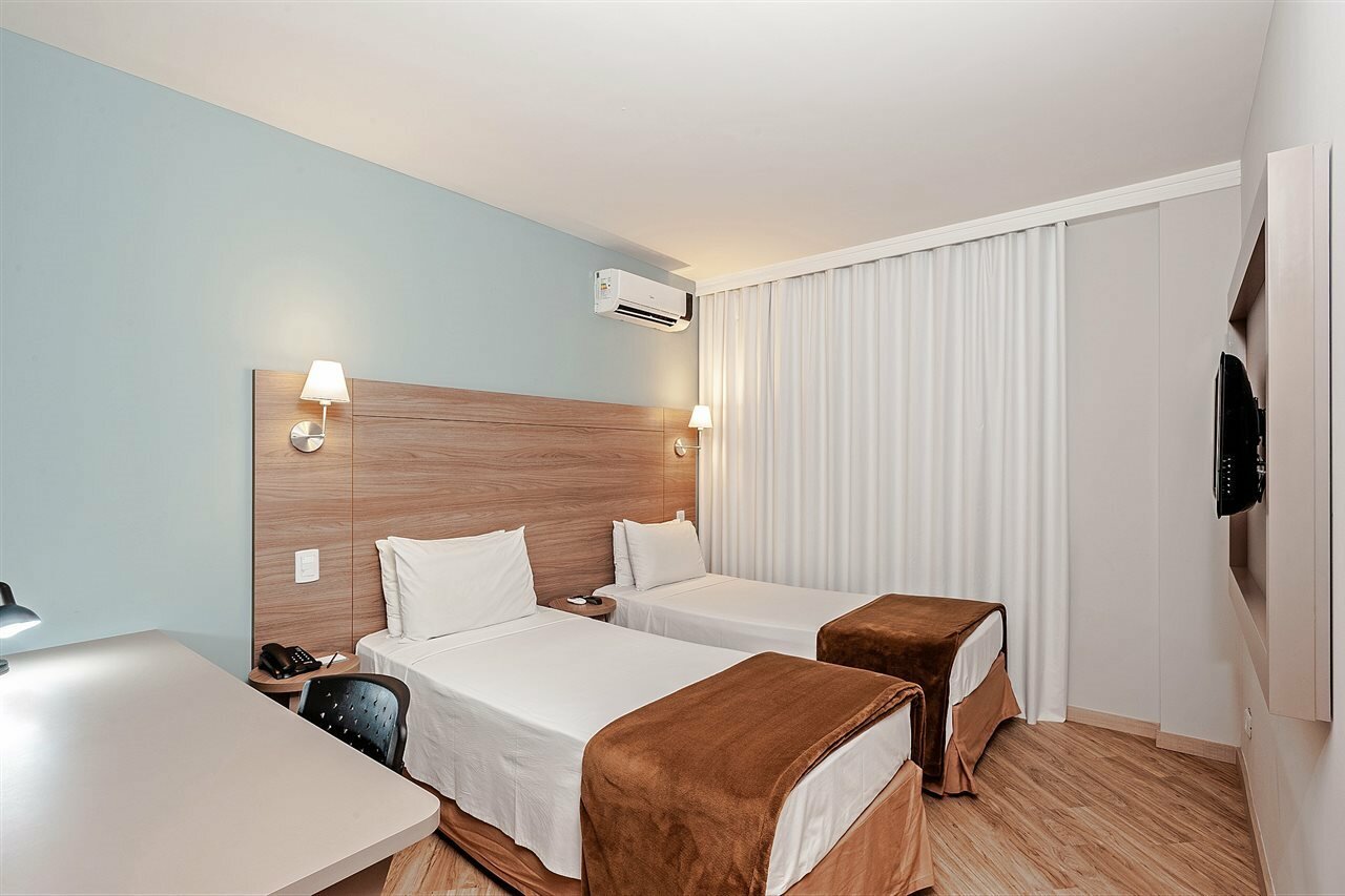 Фото Slim Curitiba Alto da XV