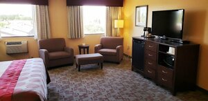 Гостиница Ramada by Wyndham Saskatoon