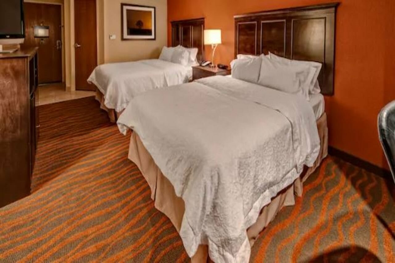 Фото Hampton Inn Clarksville