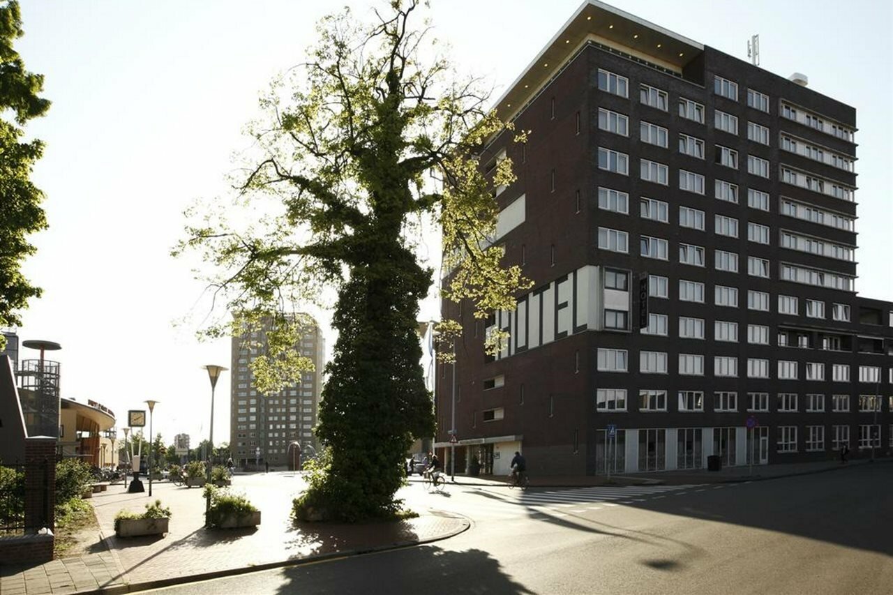 Фото отеля 2