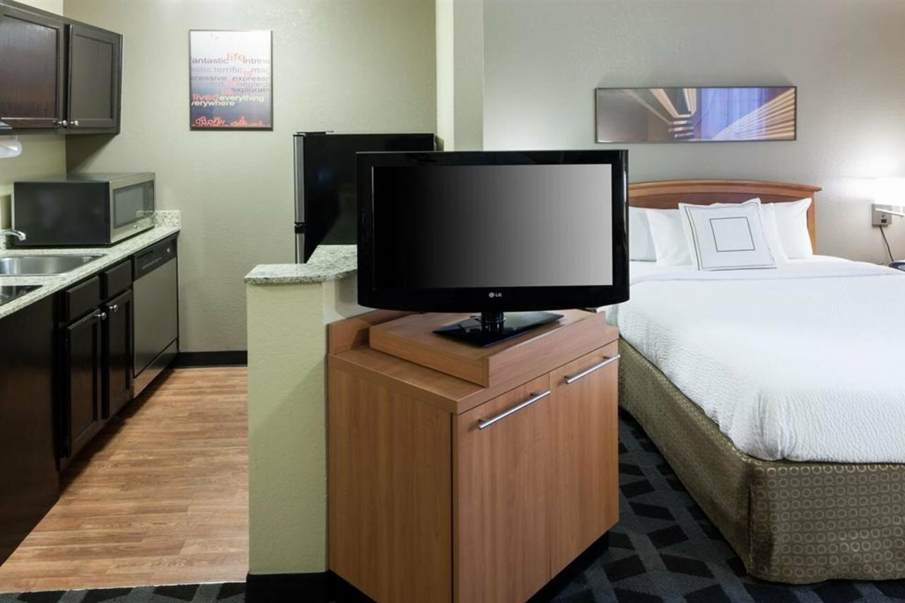 Фото TownePlace Suites by Marriott Dallas Arlington North