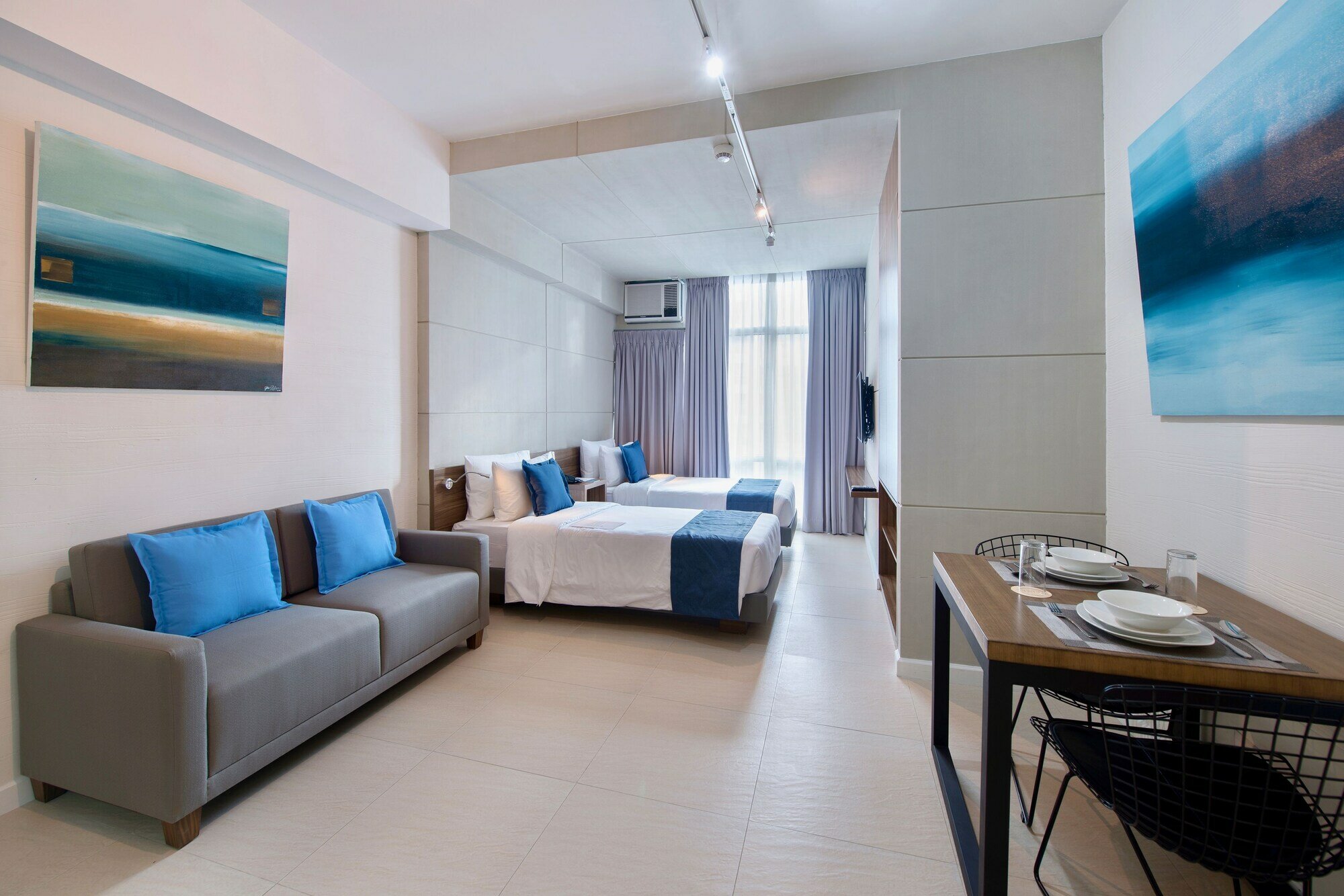 Фото 12496022896