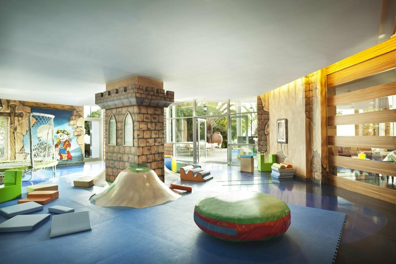 Фото 153072904673