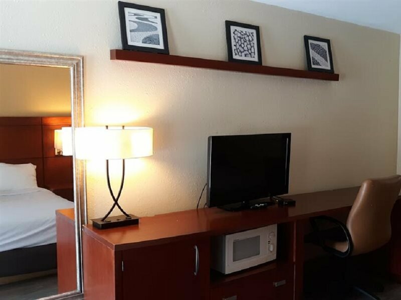 Фото Baymont by Wyndham Williamsburg