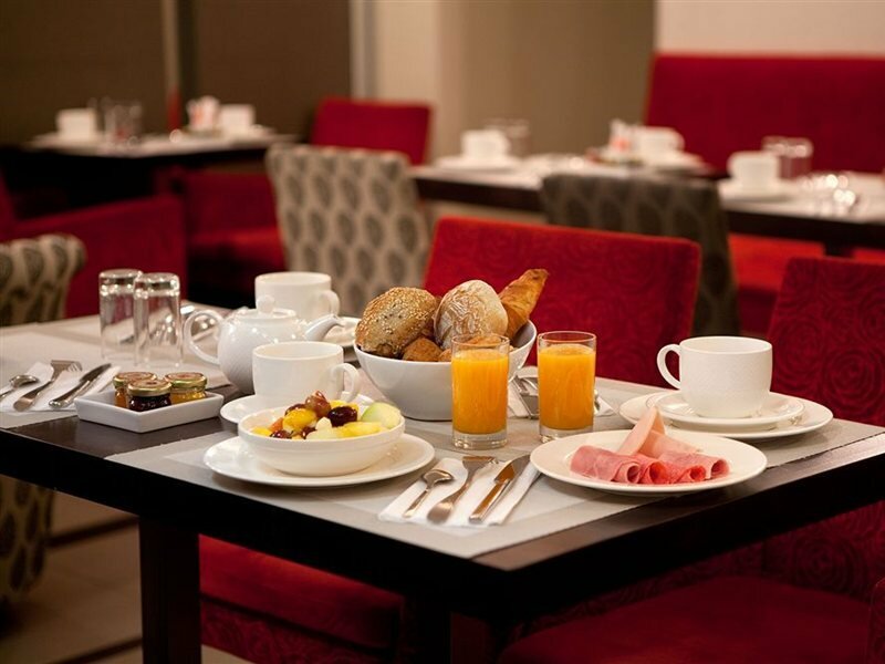 Фото Hotel Eiffel Seine