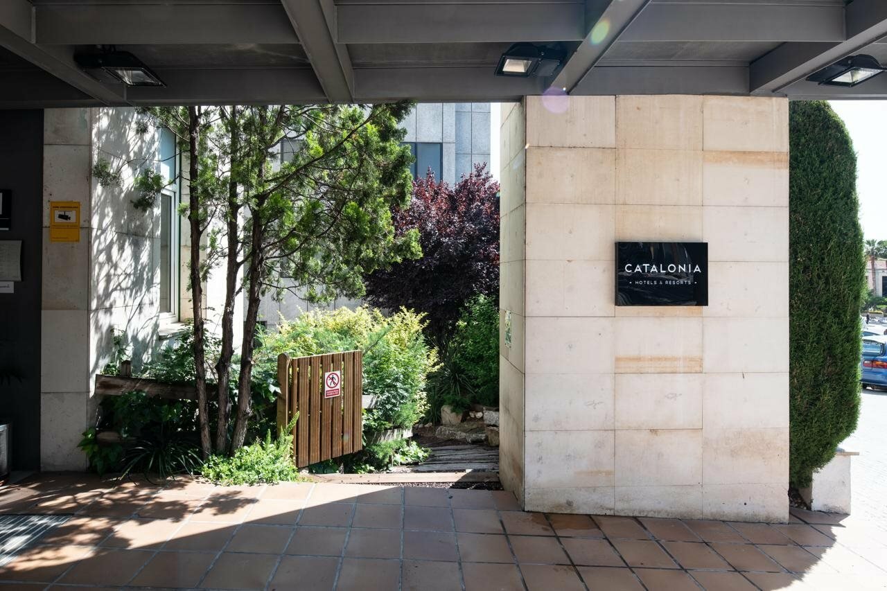 Фото Catalonia Bristol