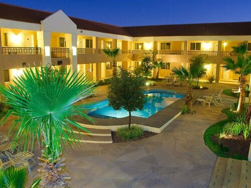Гостиница Best Western Plus Chihuahua Aeropuerto в Чиуауа