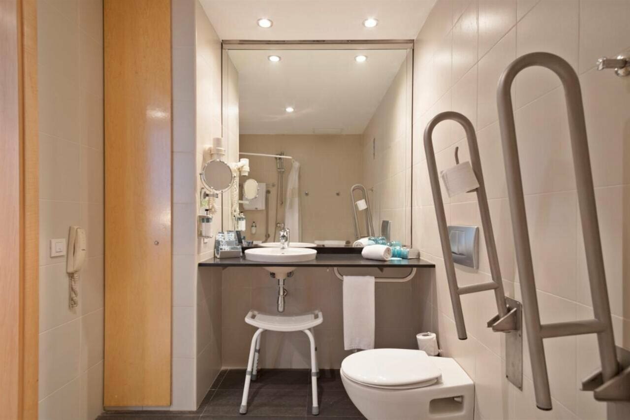 Фото INNSiDE Barcelona Aeropuerto