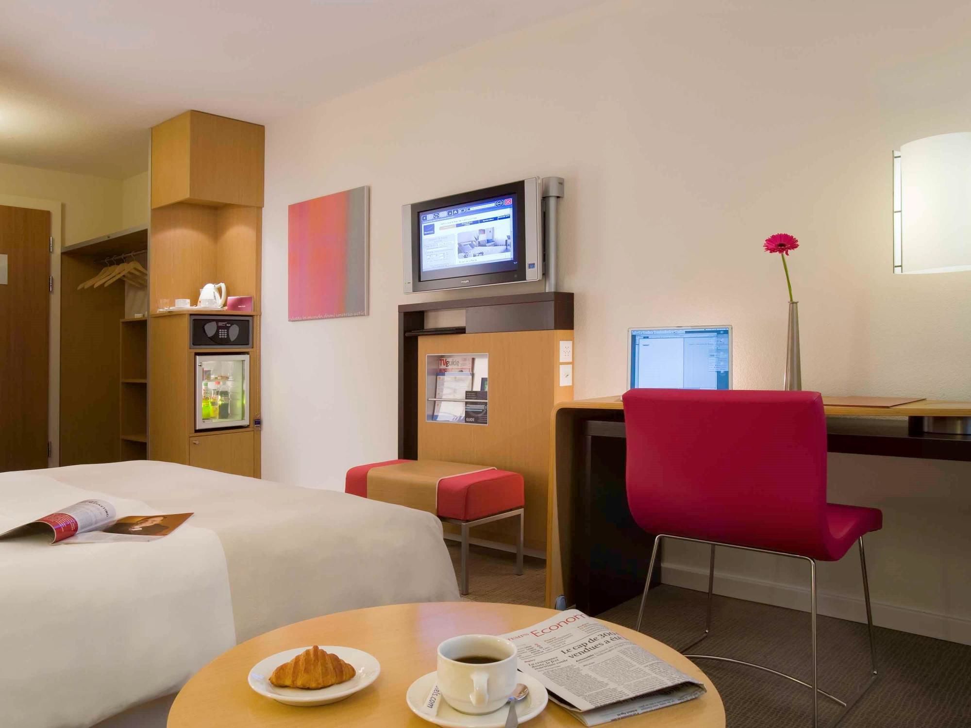 Фото Novotel Lausanne Bussigny