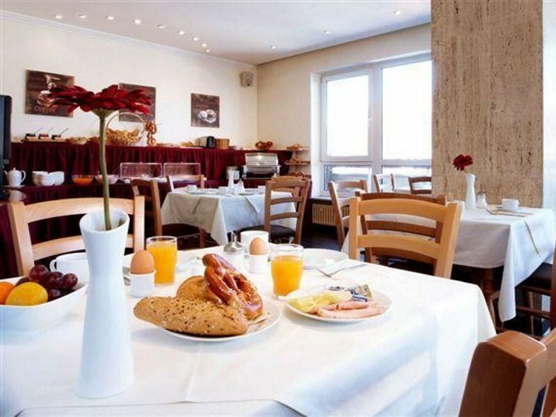 Фото Smart Stay Hotel Schweiz