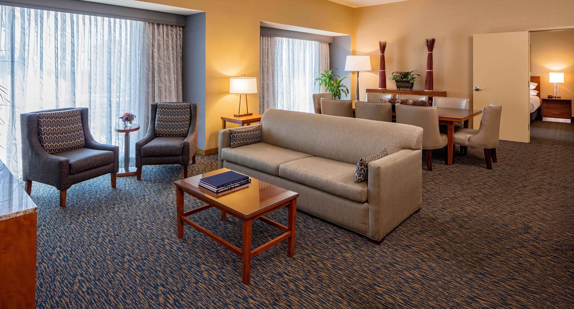 Фото Hilton Shreveport