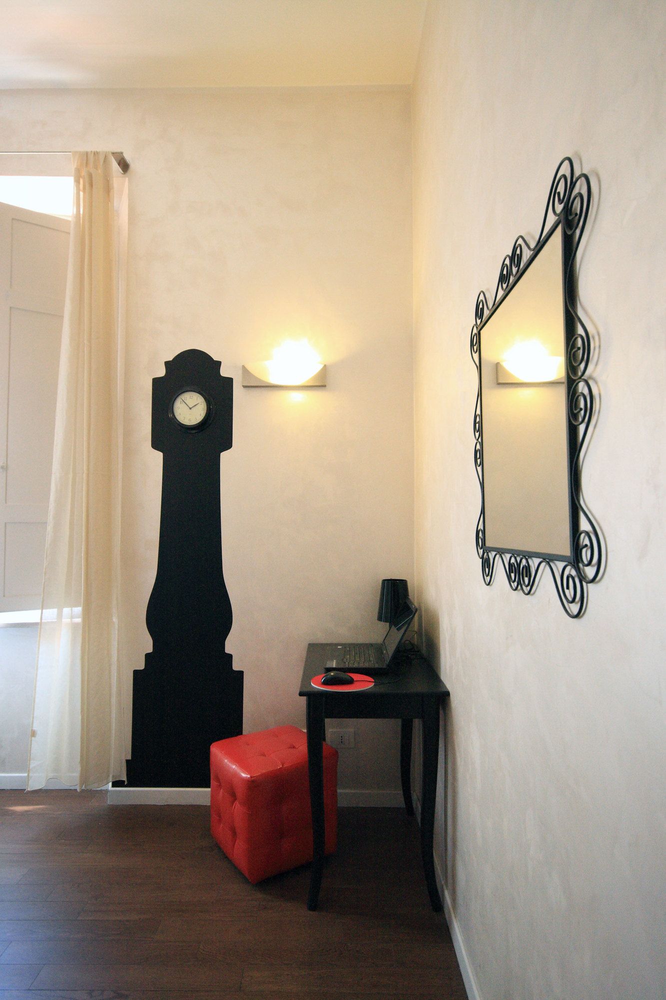 Фото Wrh Termini