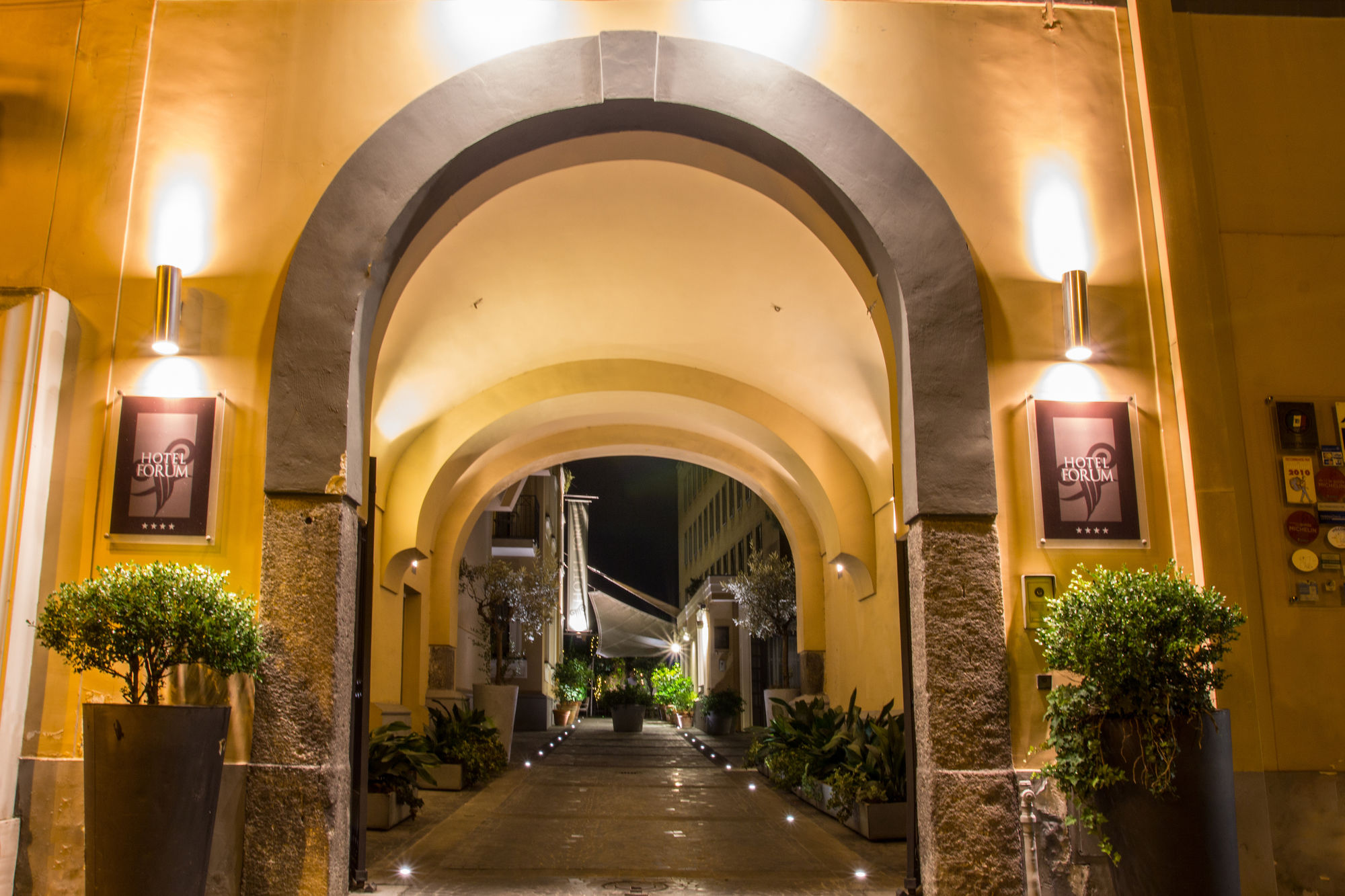 Фото Hotel Forum