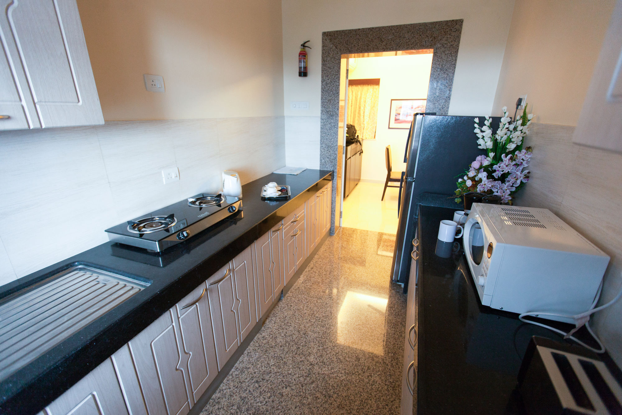 Фото Lalco Residency