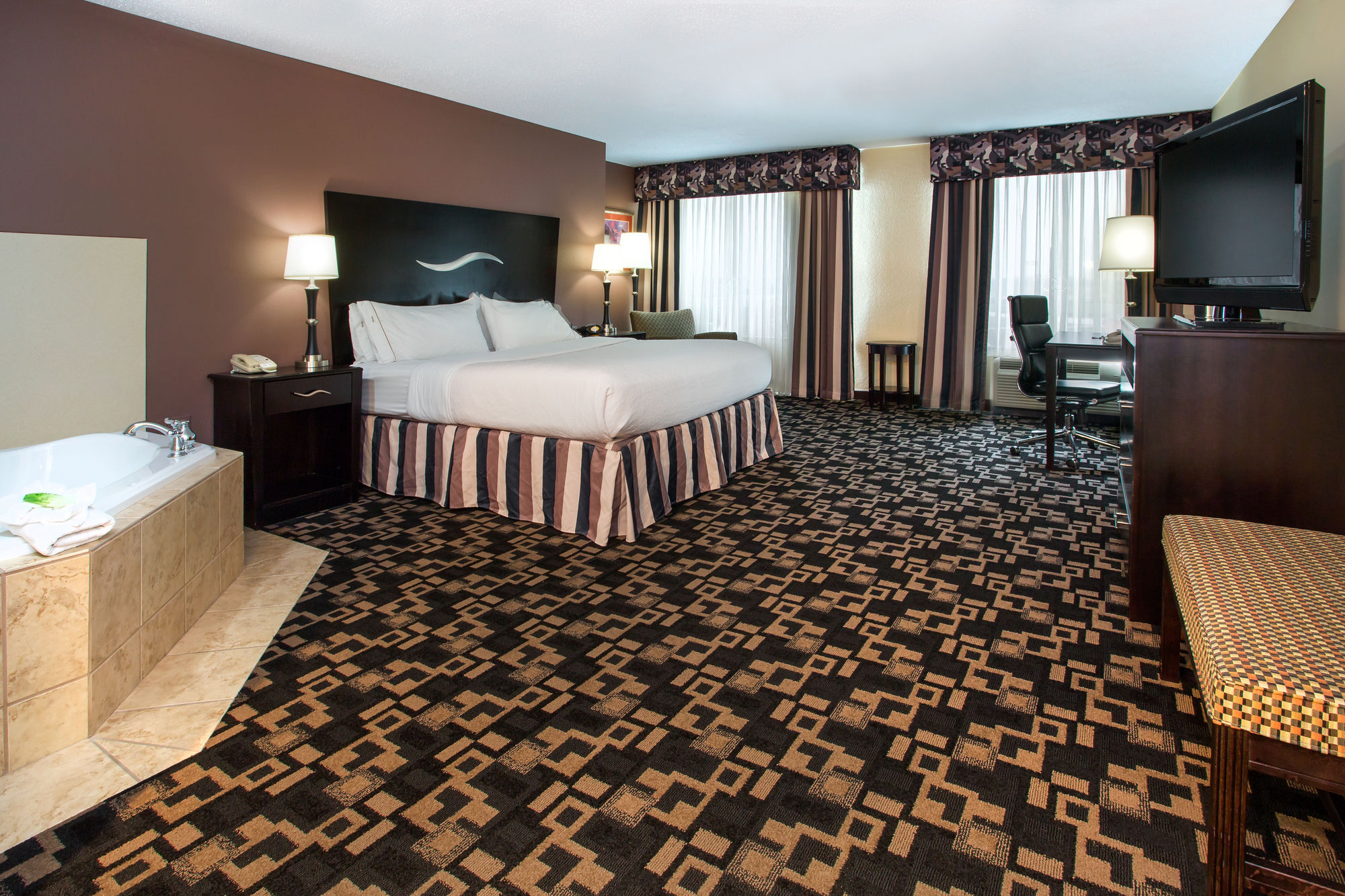 Фото Holiday Inn Express Lexington North-Georgetown, an Ihg Hotel
