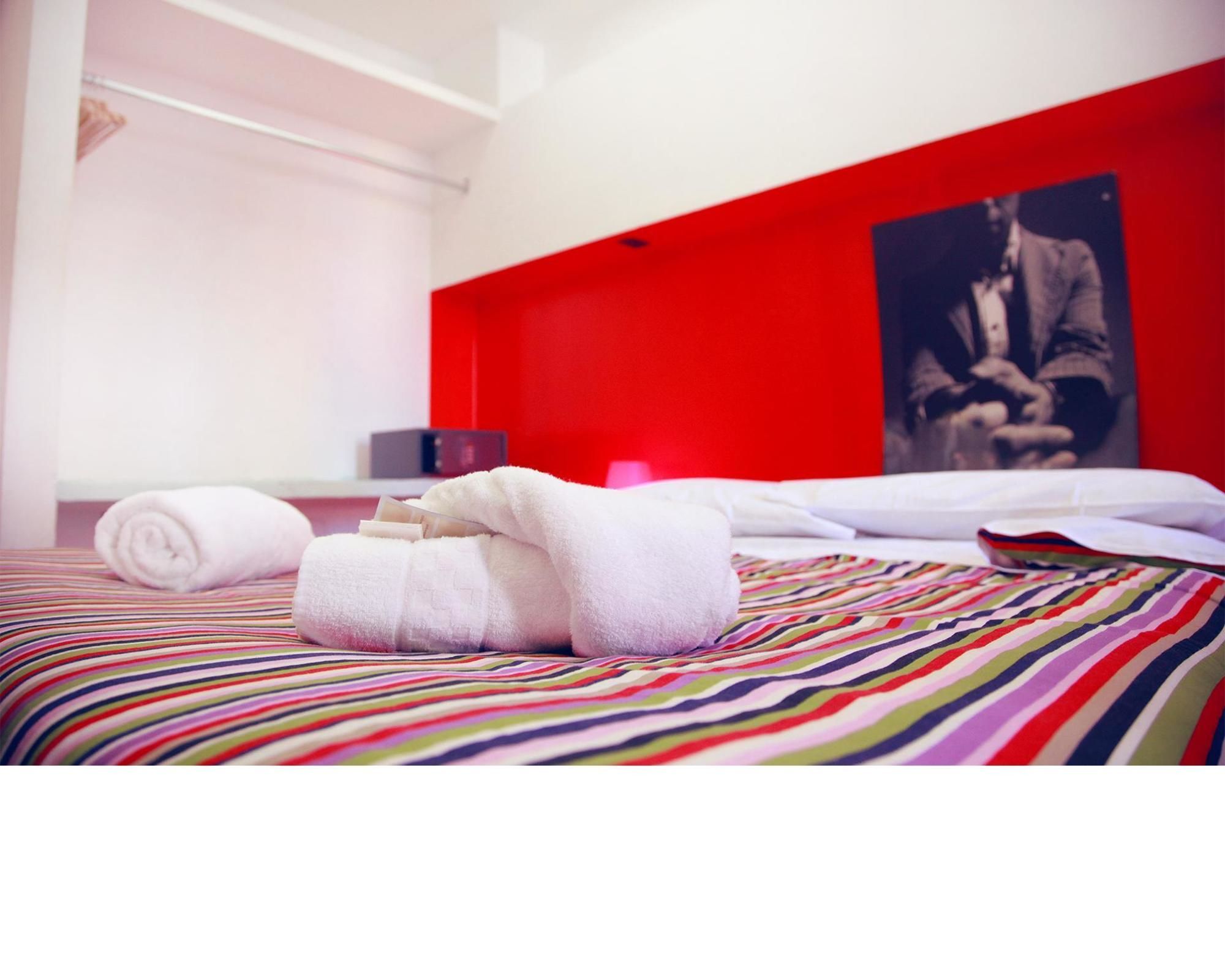 Фото M&j Place Hostel Rome