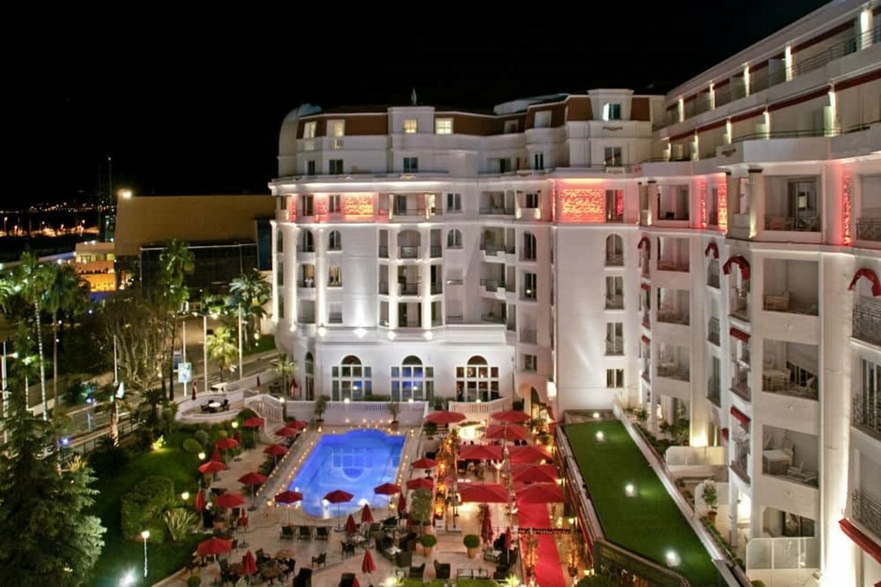 Фото Hotel Barriere Le Majestic