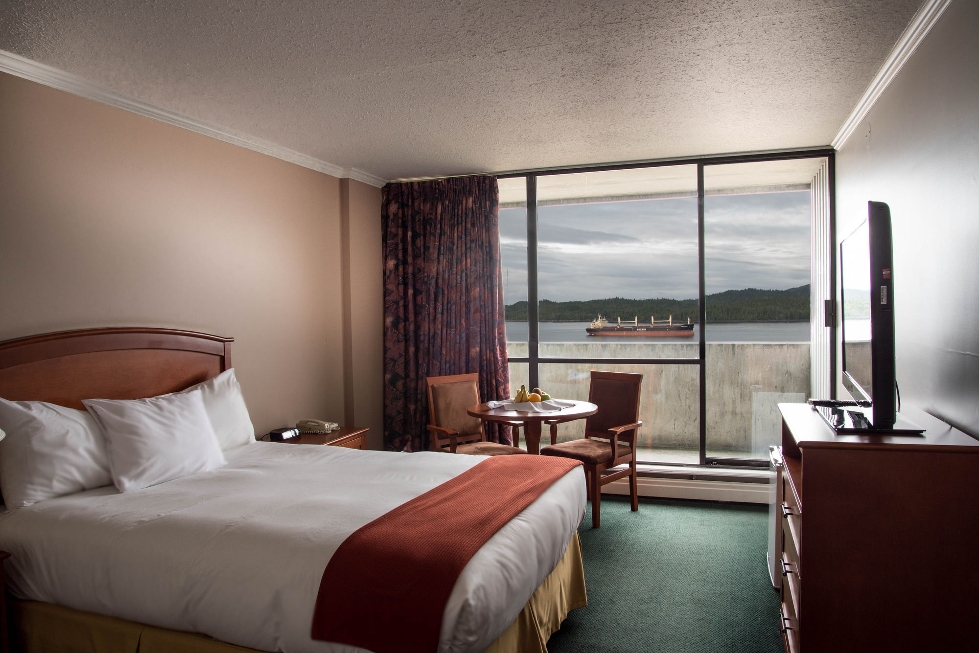 Фото Highliner Plaza Hotel And Conference Ctr