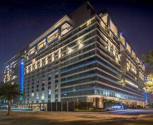 Гостиница Le Meridien Dhaka
