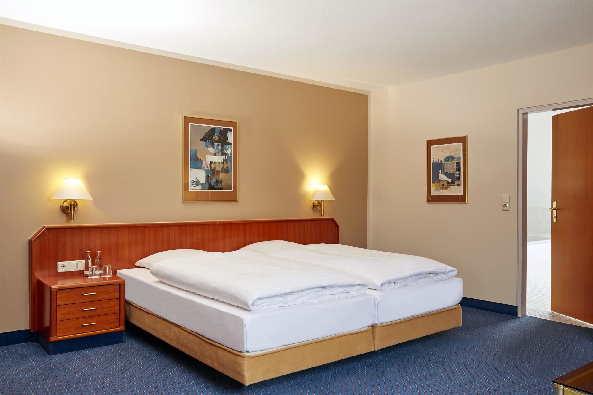 Фото Taste Hotel Hockenheim