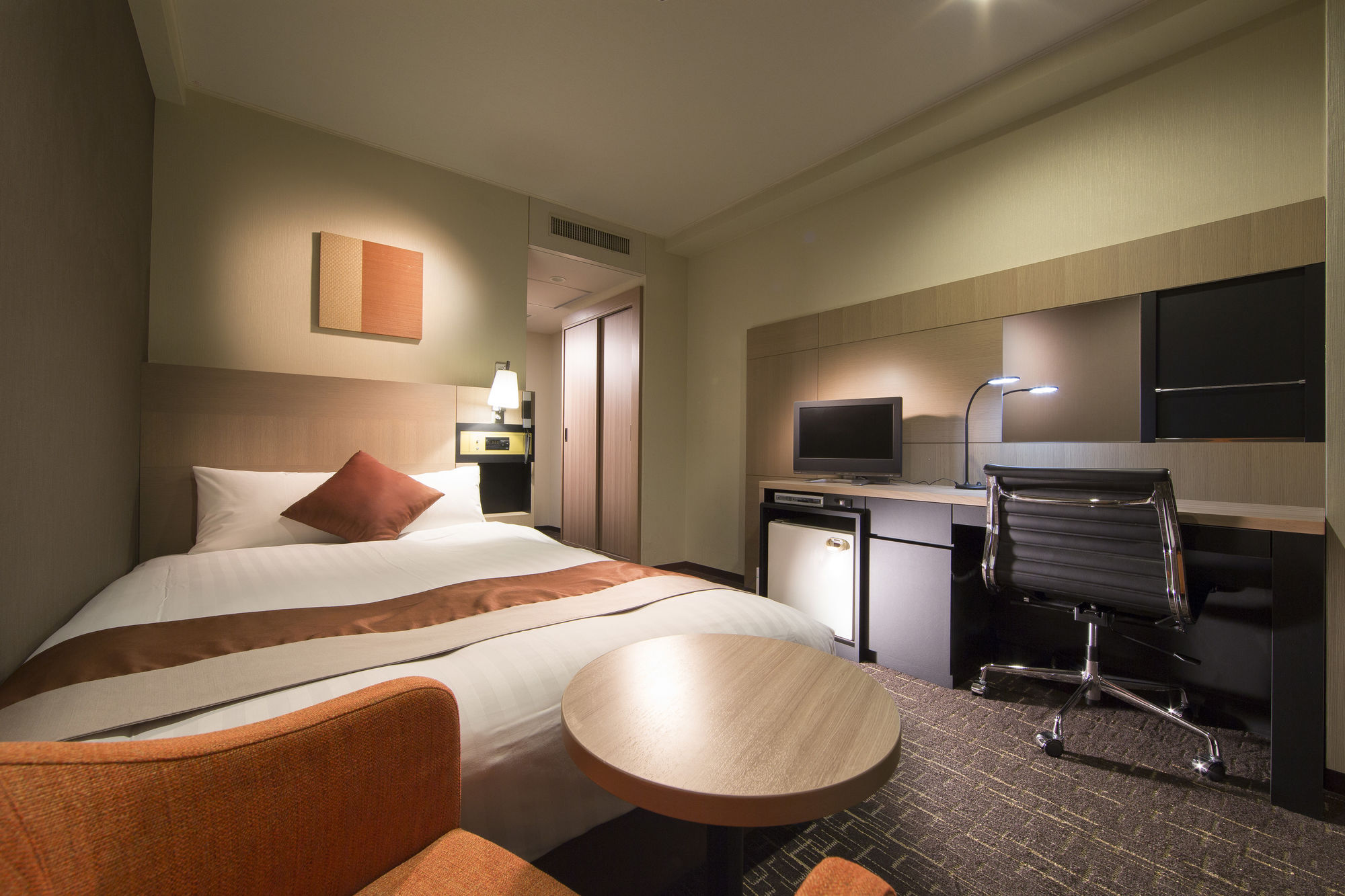 Фото Meitetsu New Grand Hotel