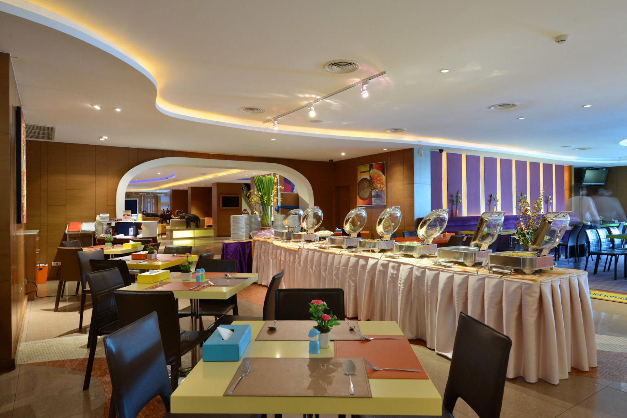 Фото Hip Bangkok