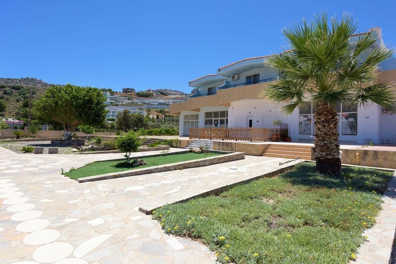 Апартаменты Vlycha Beach Studios & Apartments