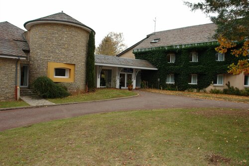 Гостиница Hotel Causse Comtal в Родезе