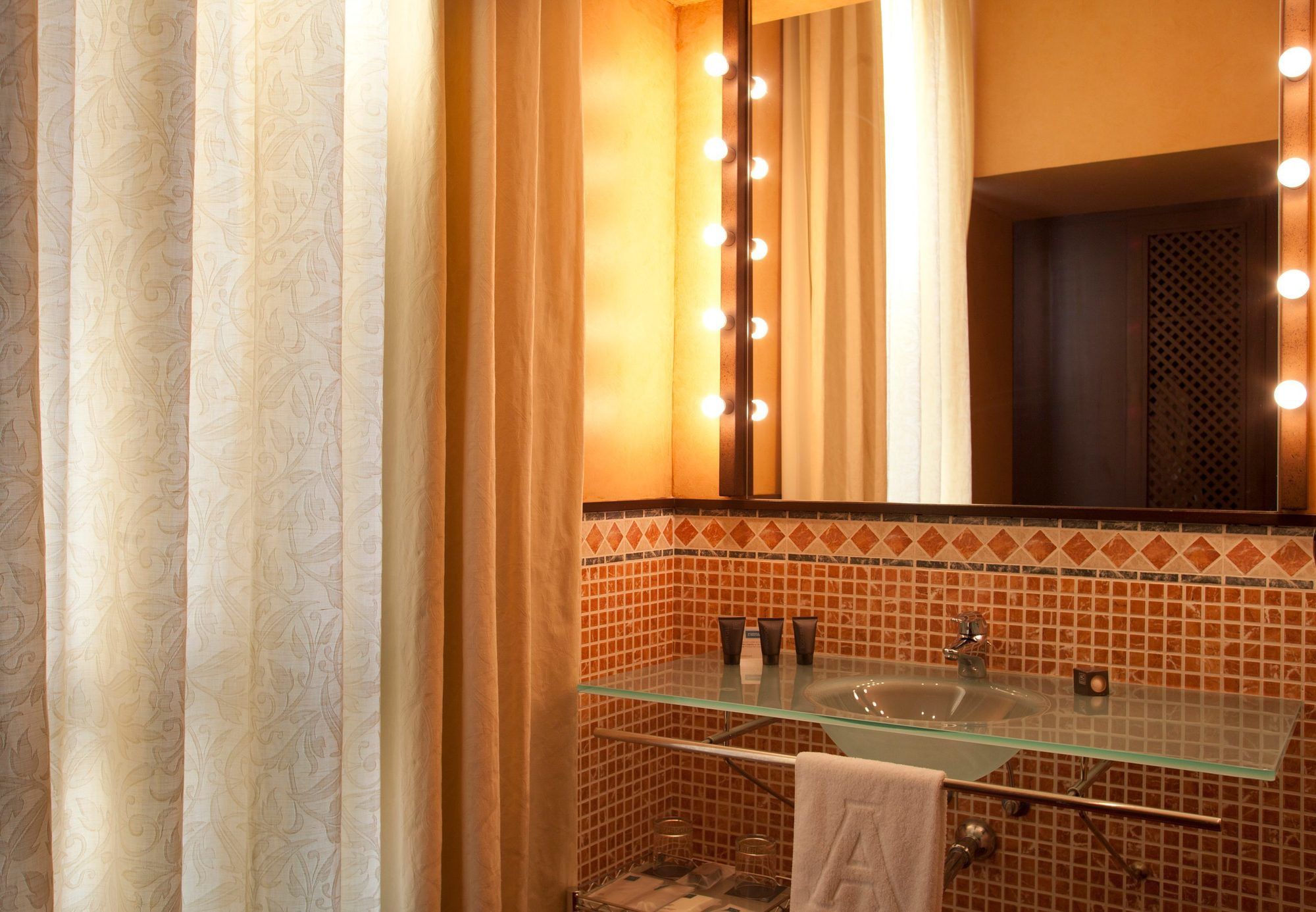 Фото Ac Hotel Ciudad de Tudela by Marriott