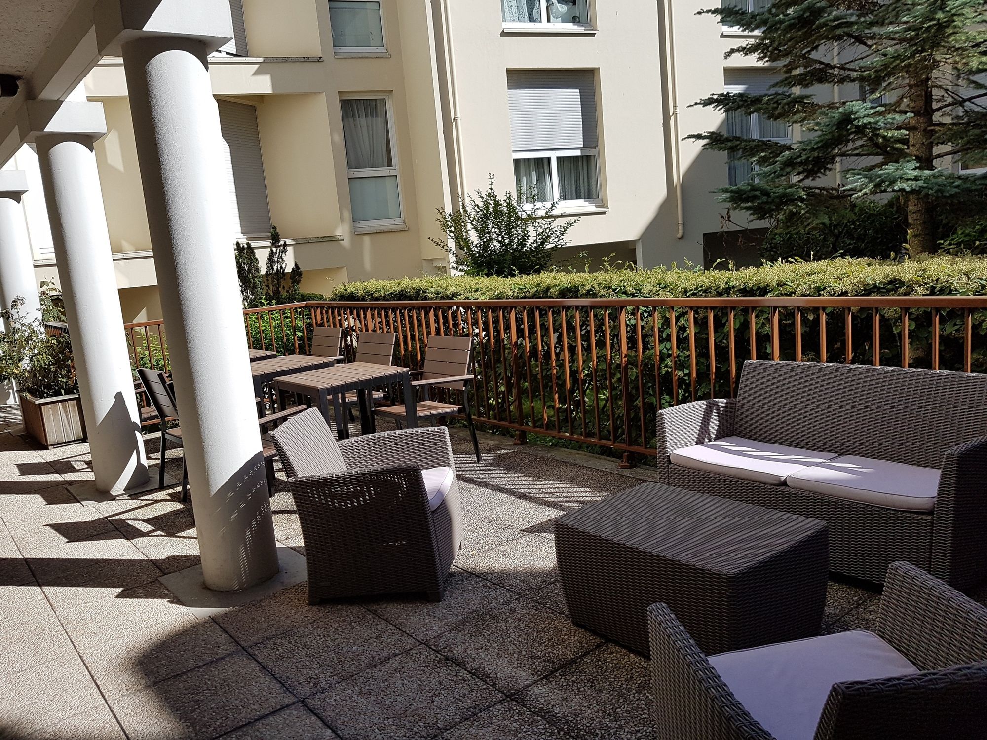 Фото ibis Château de Fontainebleau