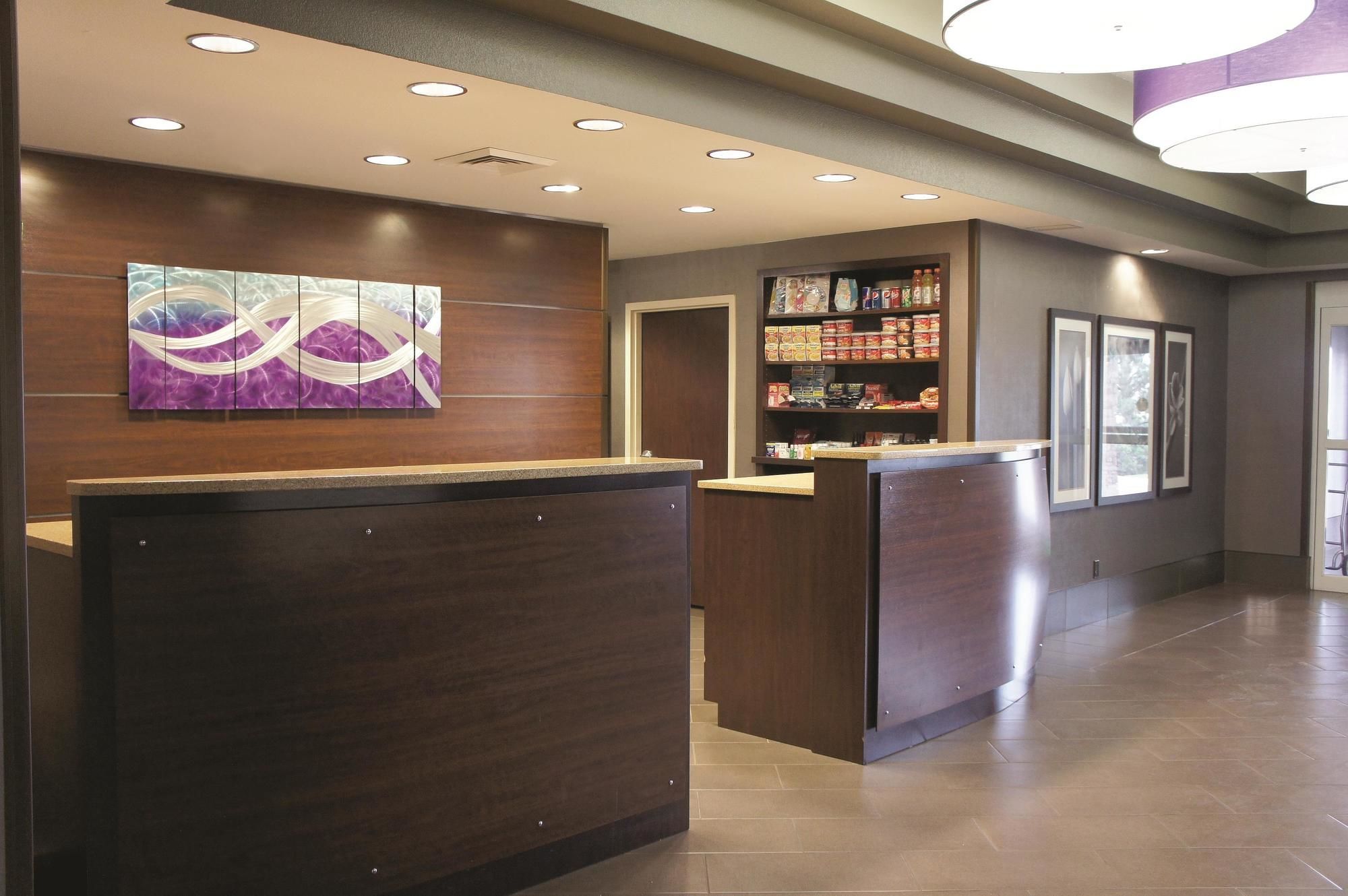 Фото La Quinta Inn & Suites by Wyndham Meridian Boise West