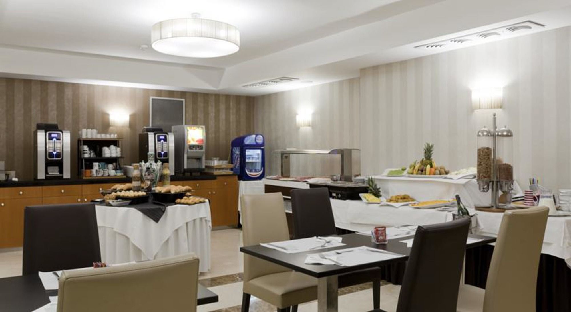 Фото Hotel Reina Cristina