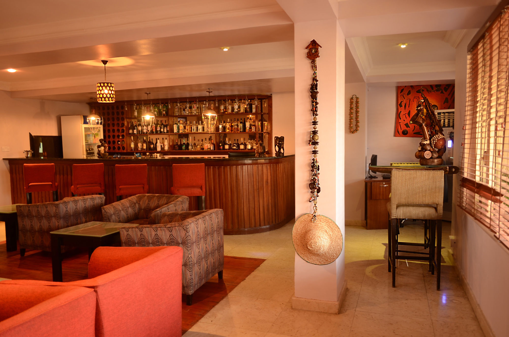 Фото Hotel Bon Voyage