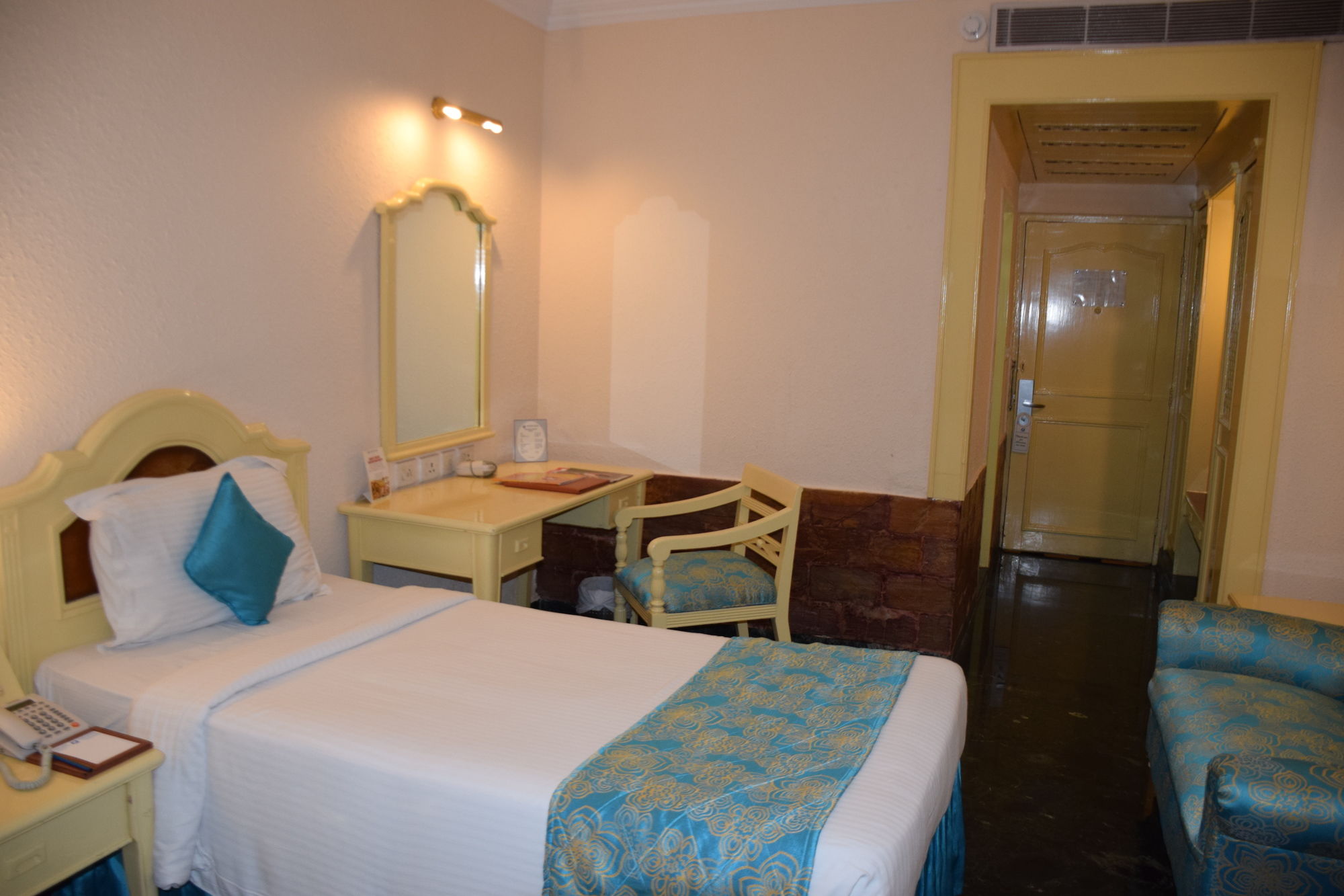 Фото Golden Parkk