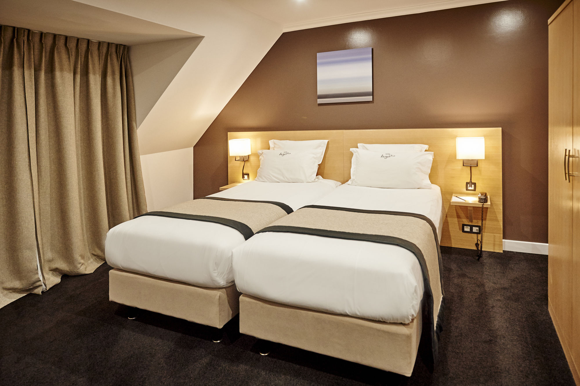 Фото The Augustin Brussels