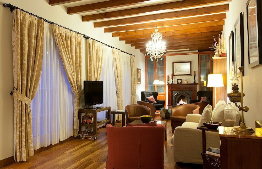 Фото Hotel Les Rotes