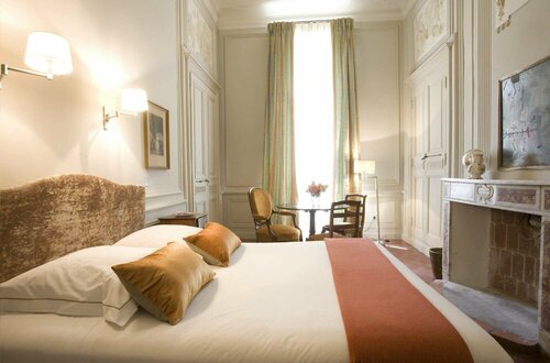 Гостиница Chateau de Roussan в Сен-Реми-де-Провансе