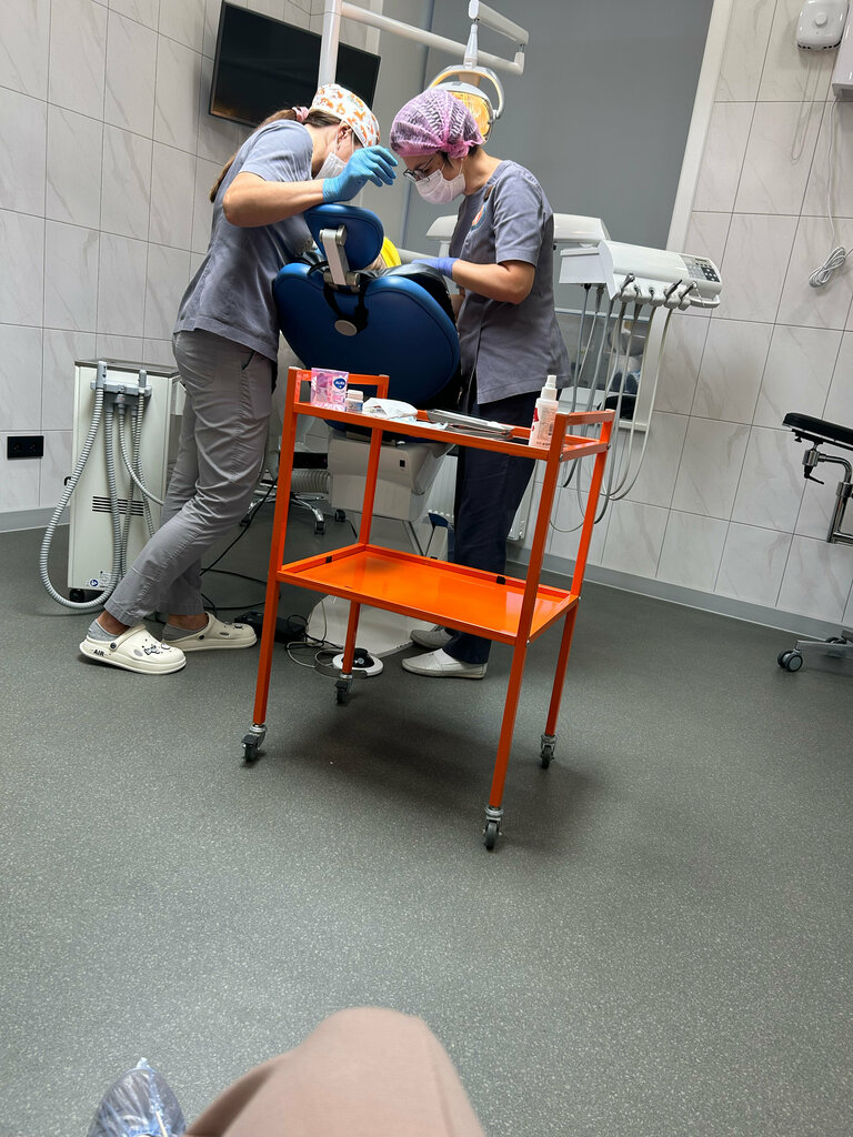 عيادات الأسنان Dental Health Center ، بارناول، صورة