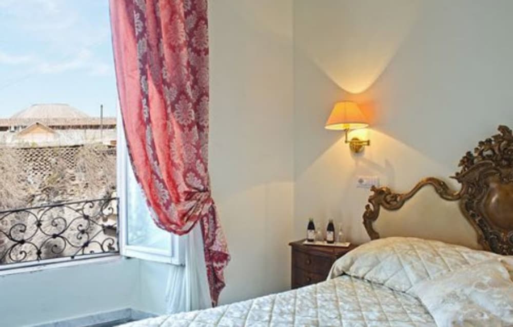 Фото Hotel Le Clarisse al Pantheon