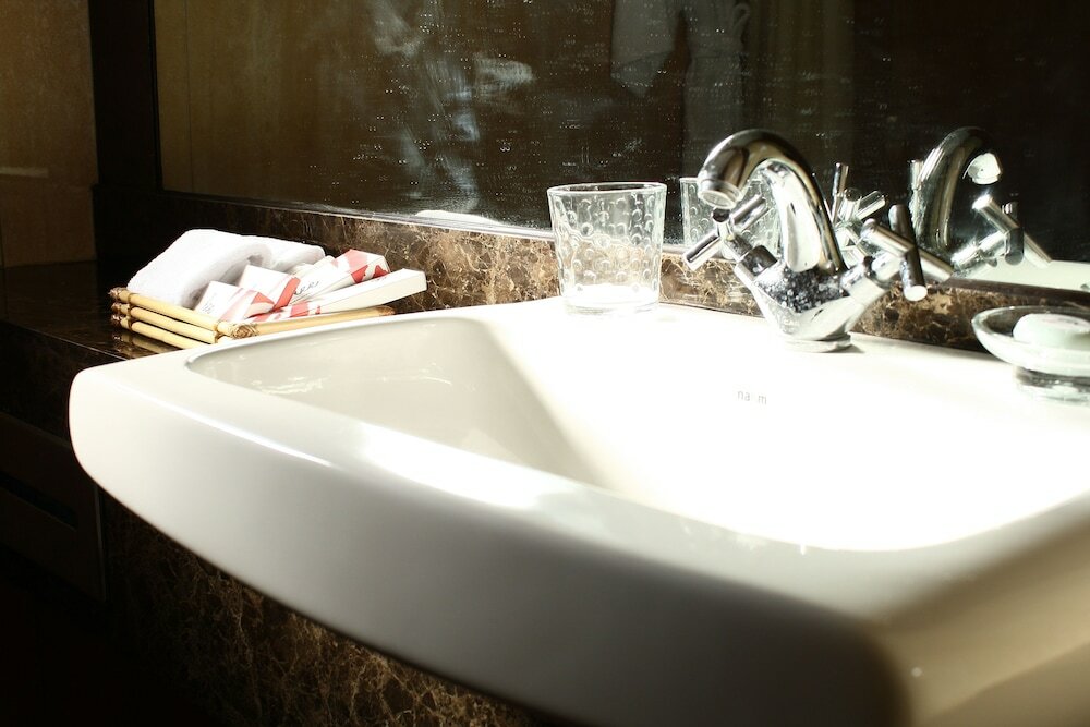 Фото Lee Boutique Hotel Tagaytay