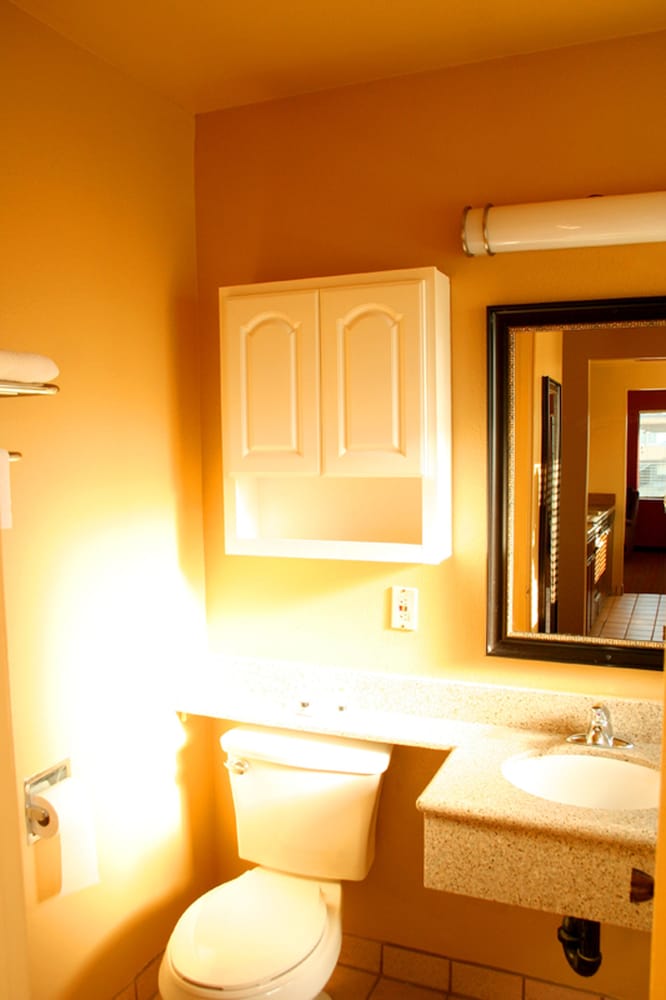 Фото Pacific Inn & Suites